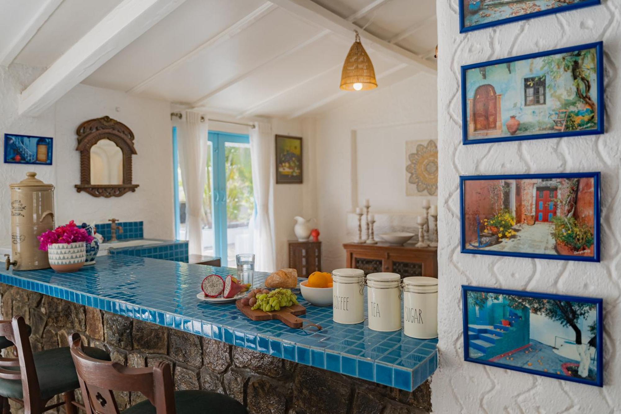 אליבג Lohonostays Villa Santorini מראה חיצוני תמונה